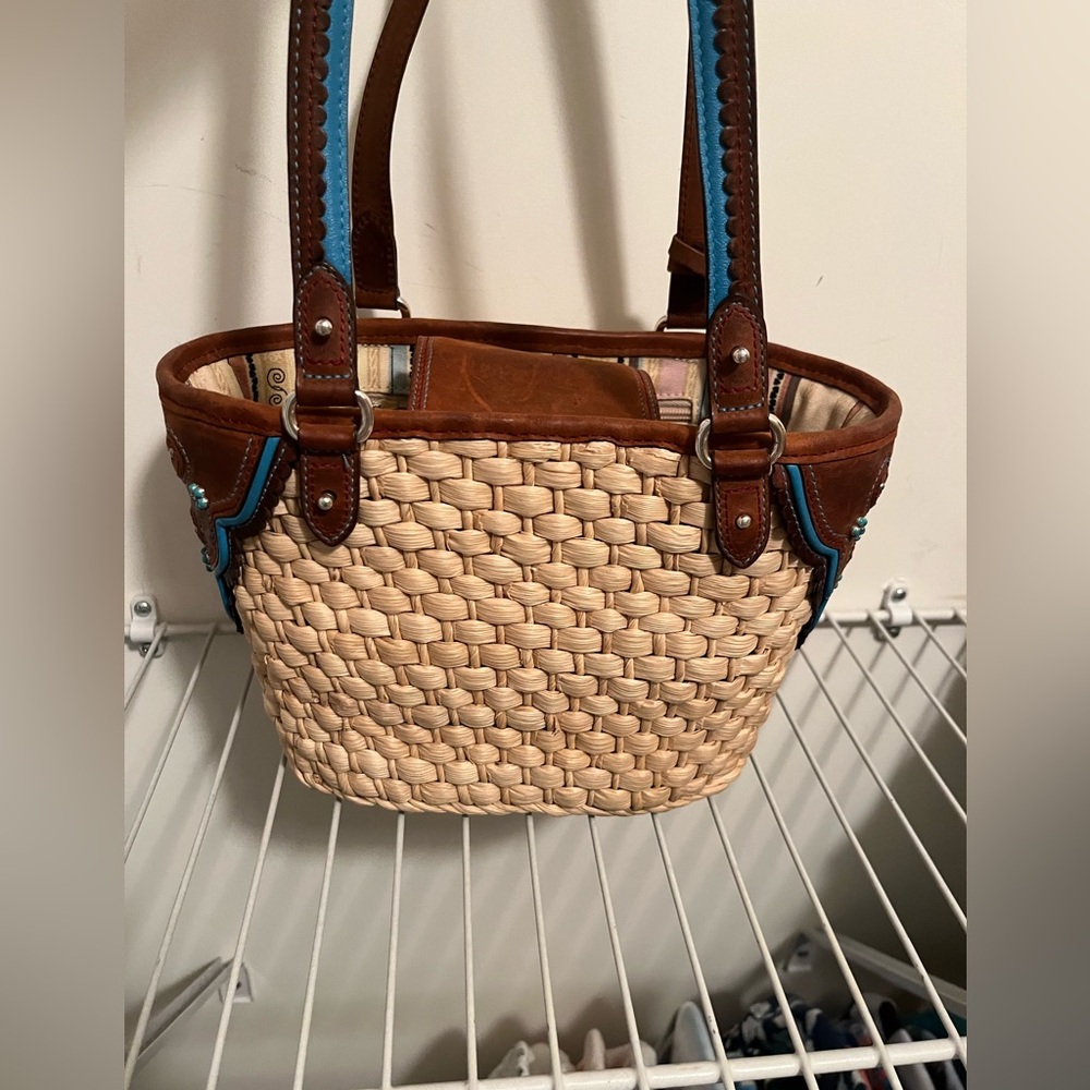 Adorable small Brighton Shoulder Bag